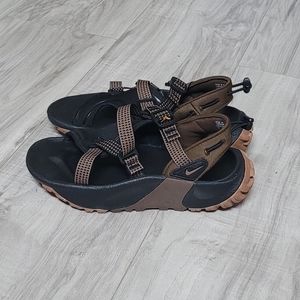 nike sandals
